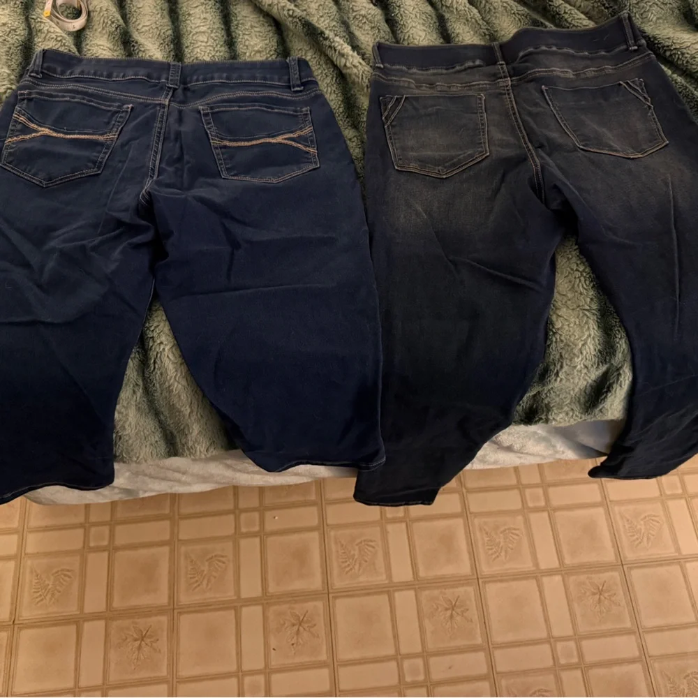NWOT Women’s Jeans Size 12S, Lee Riders & Apt.9 🌸